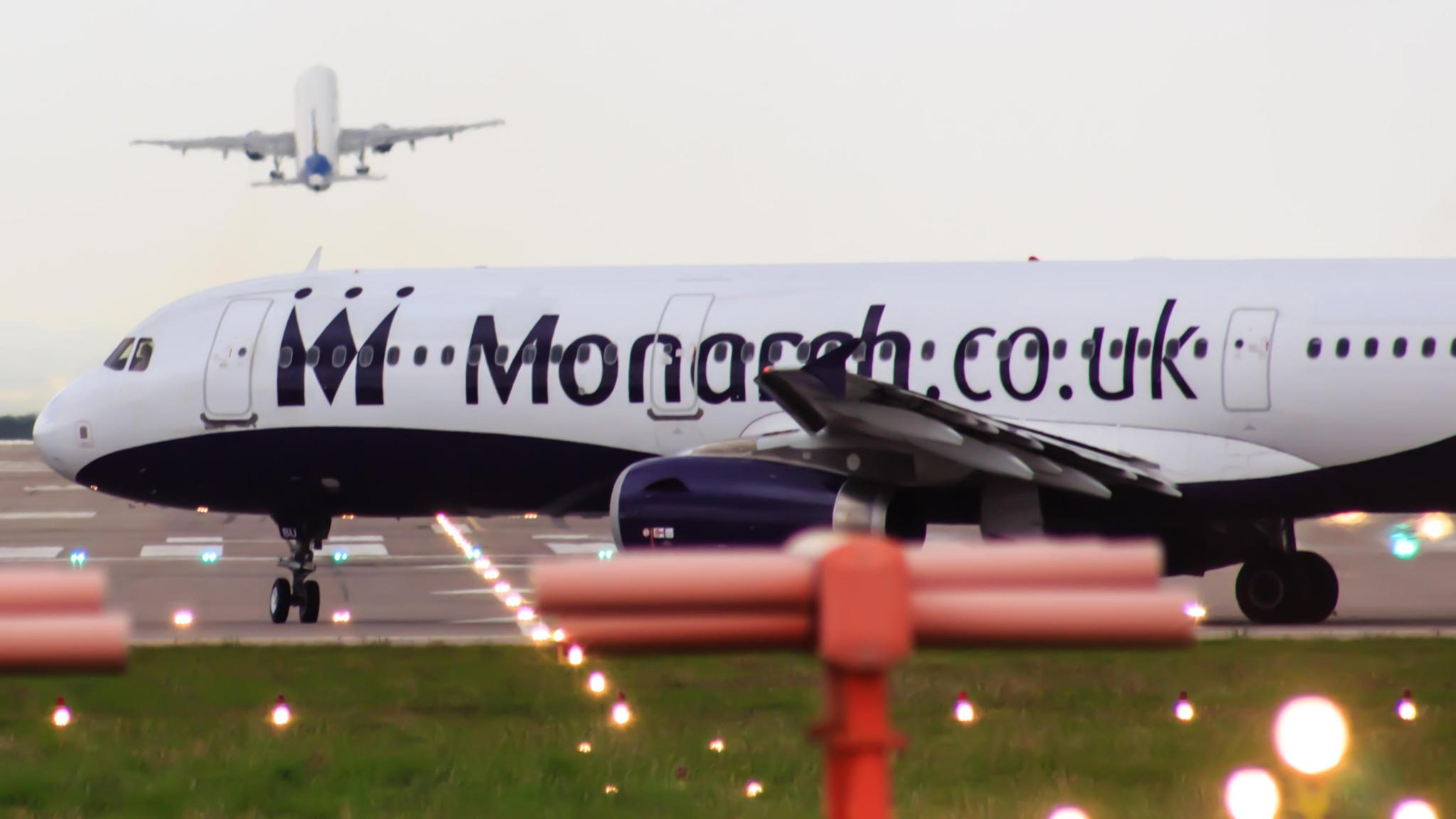 Resultado de imagen para Monarch Airlines Greybull Capital